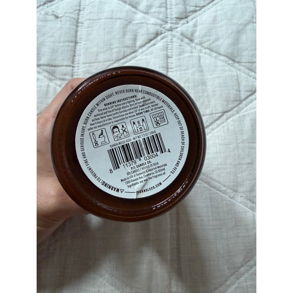 NEW P.F. Candle Soy Candle - Sandalwood Rose 7.2 oz - Picture 5 of 6